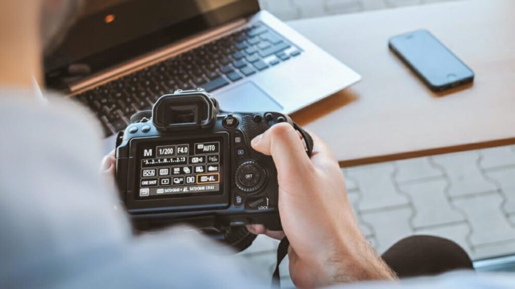 Tools For Freelance Photographers