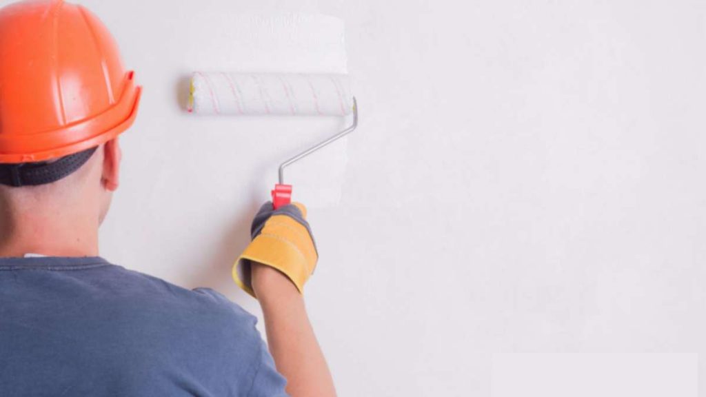 Why Hire a Painting Contractor Instead of DIY