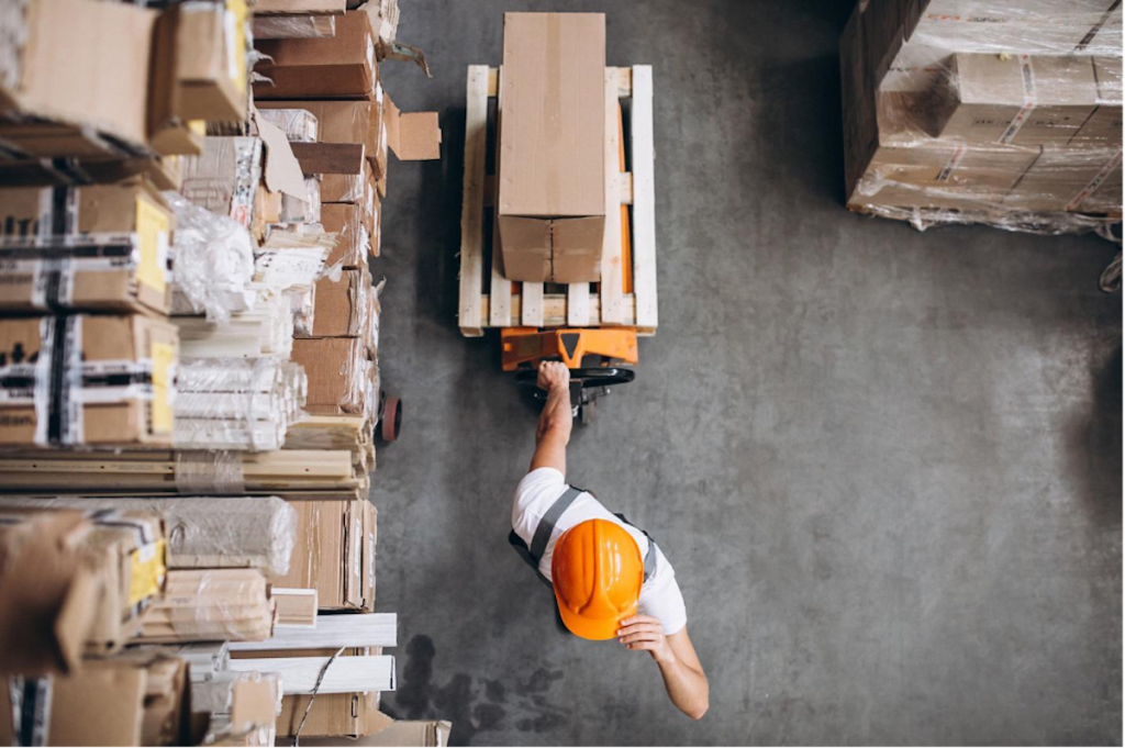 In-House Vs. Outsourced Fulfillment for E-Commerce Businesses