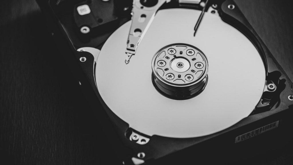 How To Salvage Data From A Broken Hard Drive