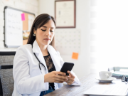 Ultimate Guide to HIPAA-Compliant texting and SMS