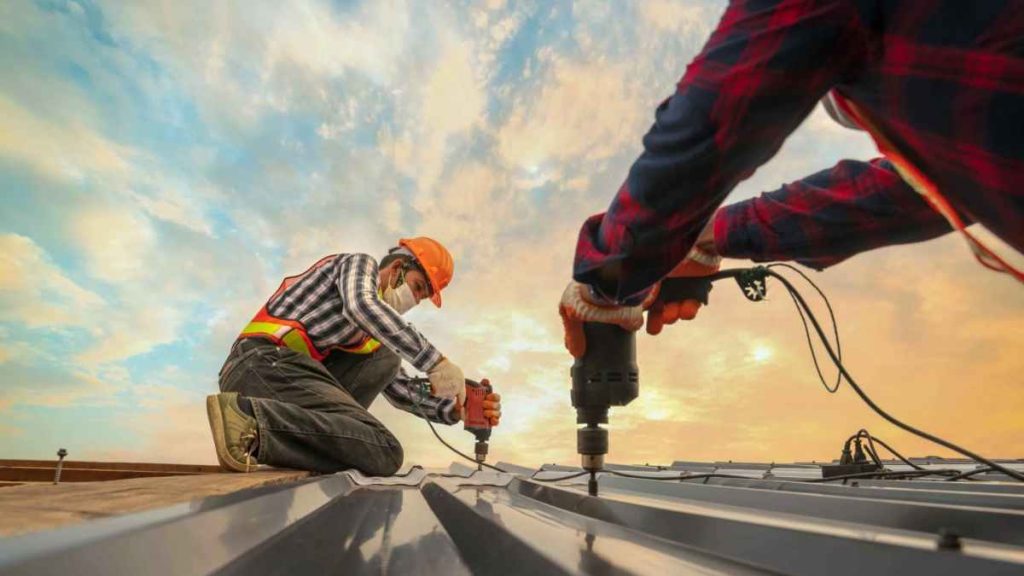 How to Hire the Best Roofing Contractor in Indianapolis